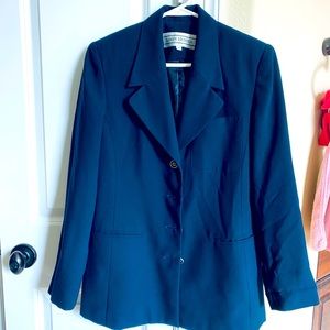 EUC blue/green color nice dress suits 3/$10
